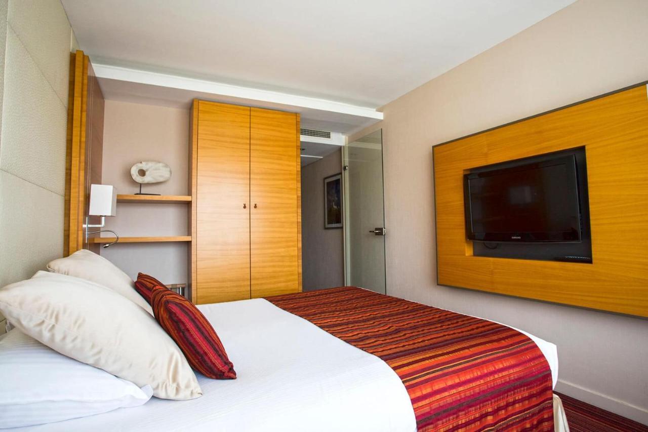 Le Churchill Hotel & Spa Carnac Bagian luar foto